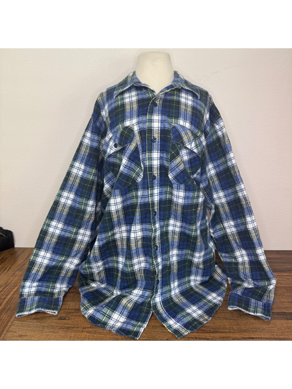 David Taylor Men's XL Tall Blue Green Plaid Button-Up Shirt